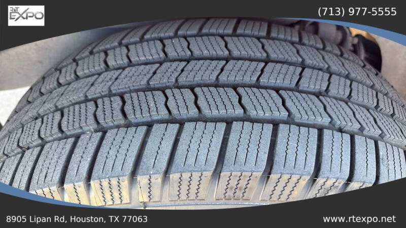 2013 Toyota Sequoia Platinum