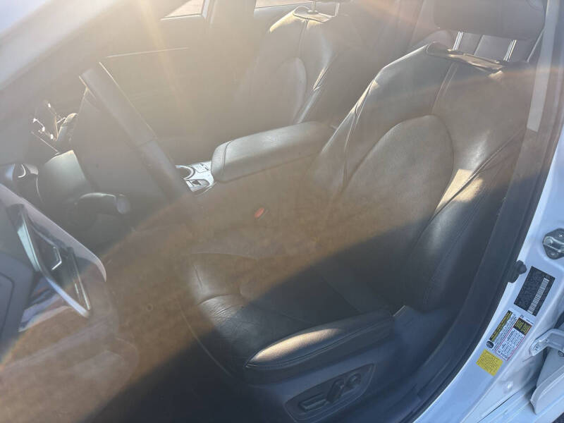 2020 Toyota Camry XLE