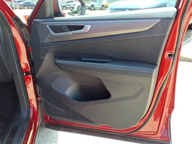 2024 Volkswagen Atlas Cross Sport SE 4Motion