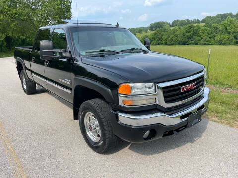 2006 GMC Sierra 2500HD for sale at WILSON AUTOMOTIVE in Harrison AR