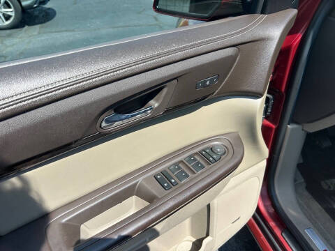 2016 GMC Acadia Denali