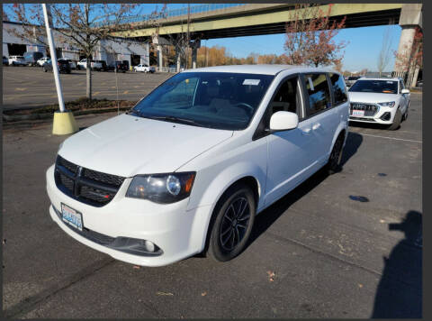 2018 Dodge Grand Caravan for sale at Real Deal Cars in Everett WA