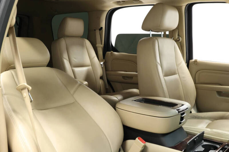 2012 Cadillac Escalade Premium