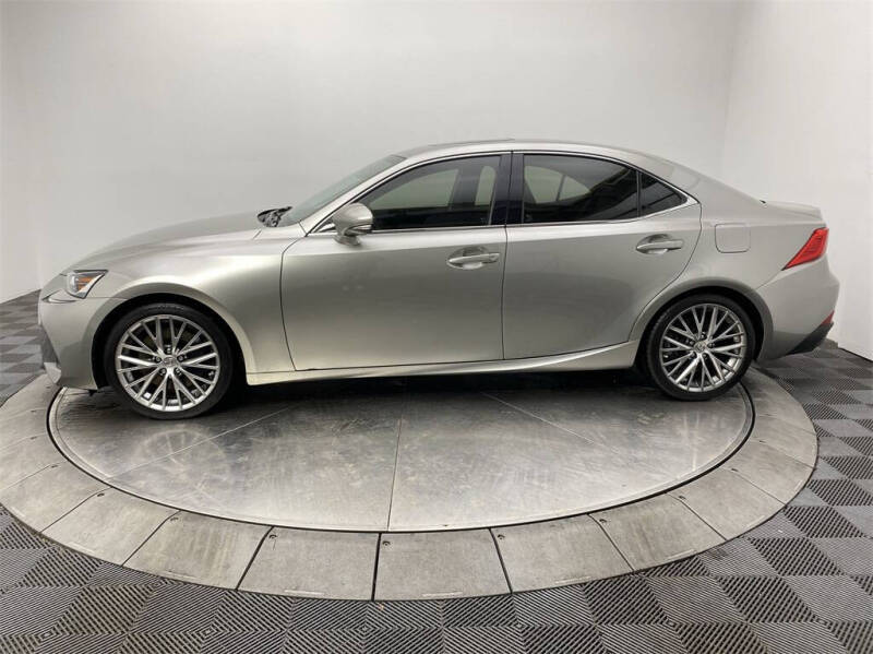 2017 Lexus IS 200t