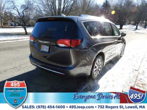 2020 Chrysler Pacifica Touring L Plus