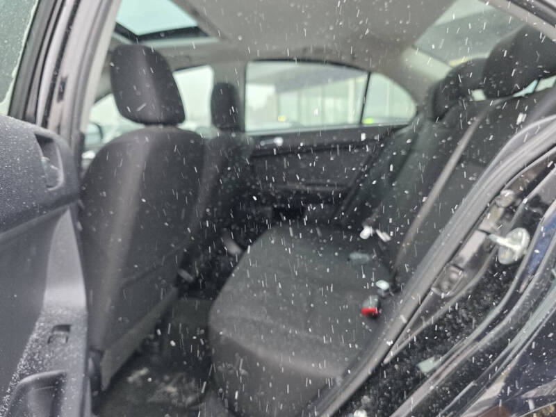 2015 Mitsubishi Lancer ES