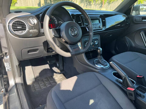 2013 Volkswagen Beetle 2.5L Entry PZEV