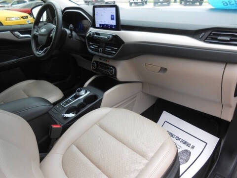 2021 Ford Escape SEL