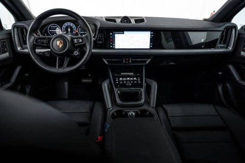 2025 Porsche Cayenne E-Hybrid