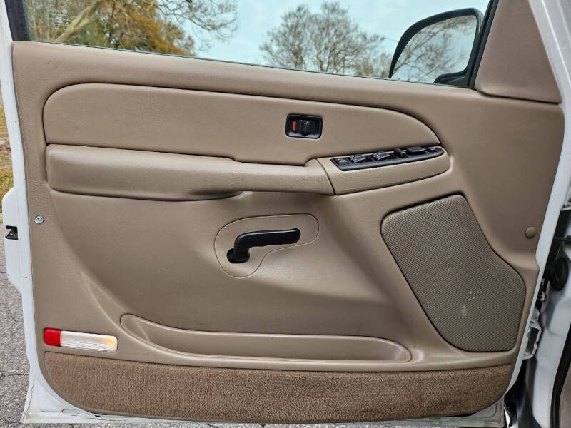 2005 Chevrolet Tahoe LS