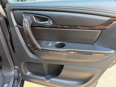 2016 GMC Acadia Denali