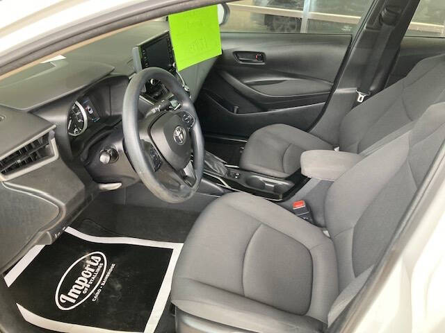 2022 Toyota Corolla LE