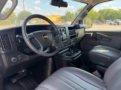 2021 Chevrolet Express 2500