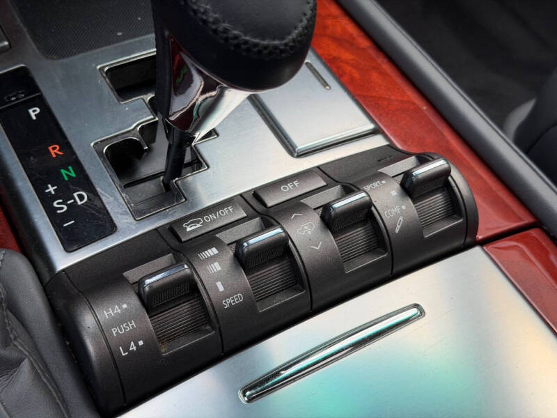 2008 Lexus LX 570