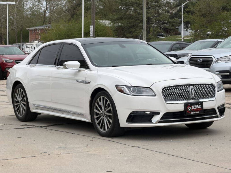 2017 Lincoln Continental Select