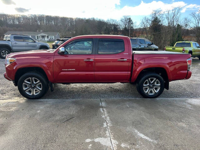 2017 Toyota Tacoma Limited's photo