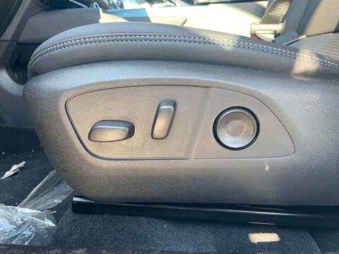 2026 Chevrolet Equinox EV LT 2