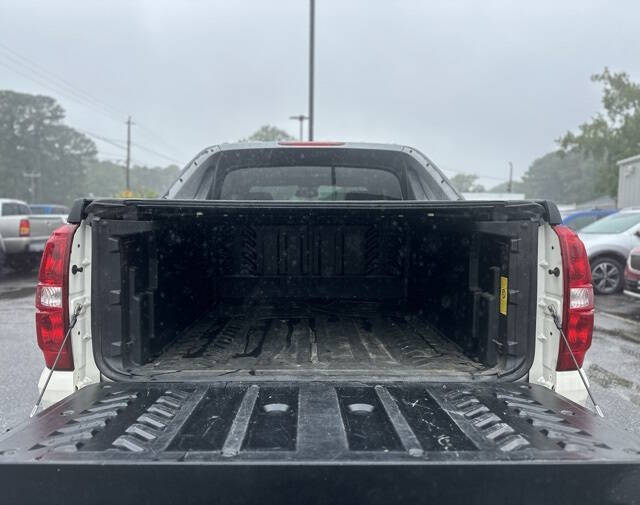 2011 Chevrolet Avalanche LTZ