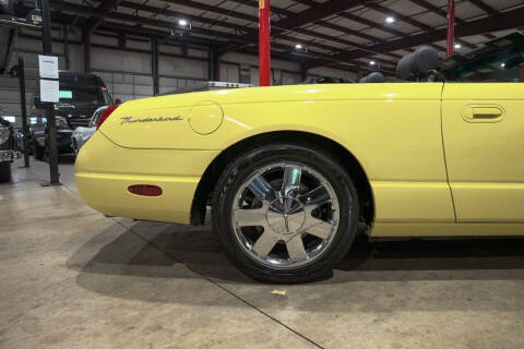2002 Ford Thunderbird Deluxe