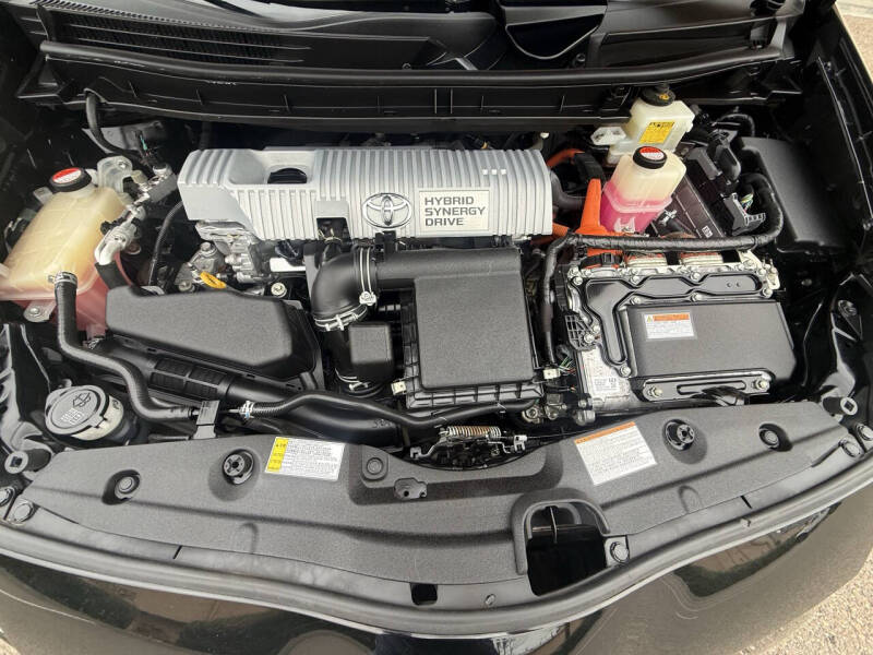 2015 Toyota Prius Two