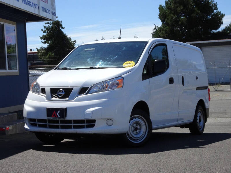 2020 Nissan NV200 SV