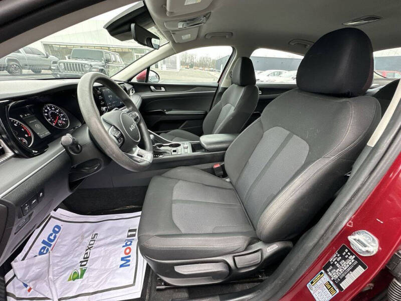 2024 Kia K5 LXS