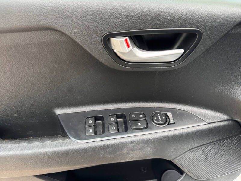 2019 Kia Rio S
