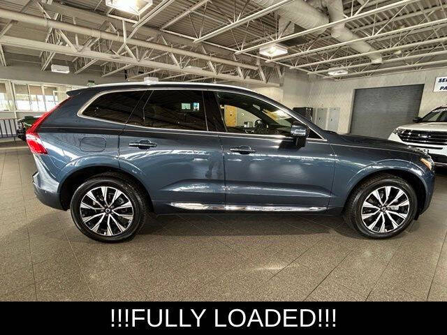 2023 Volvo XC60 B5 Plus Bright Theme