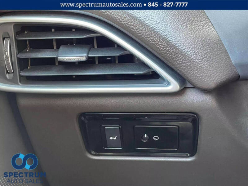 2017 Jaguar F-PACE 35t Prestige