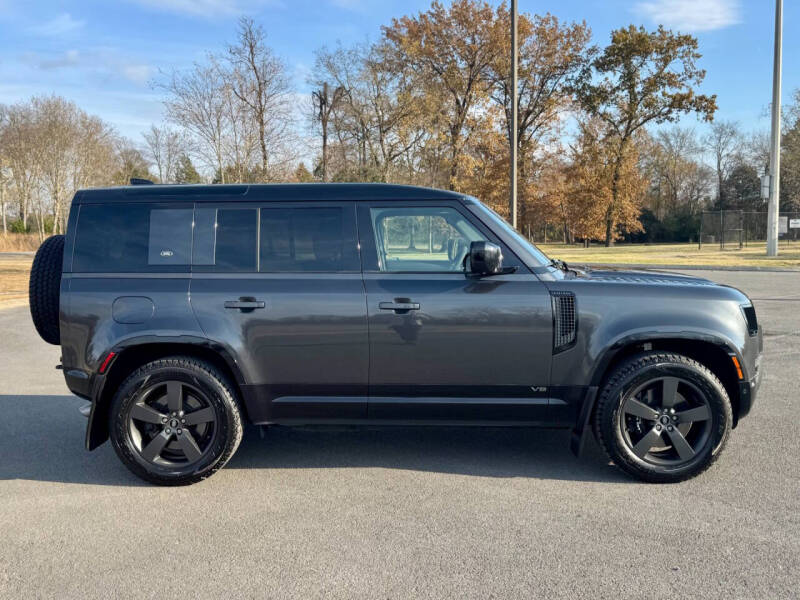 2023 Land Rover Defender