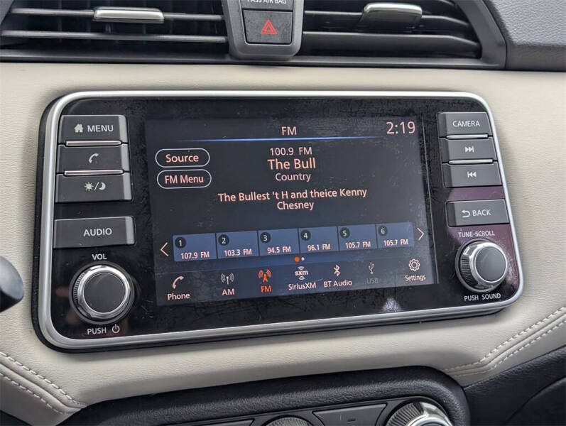 2020 Nissan Versa SV