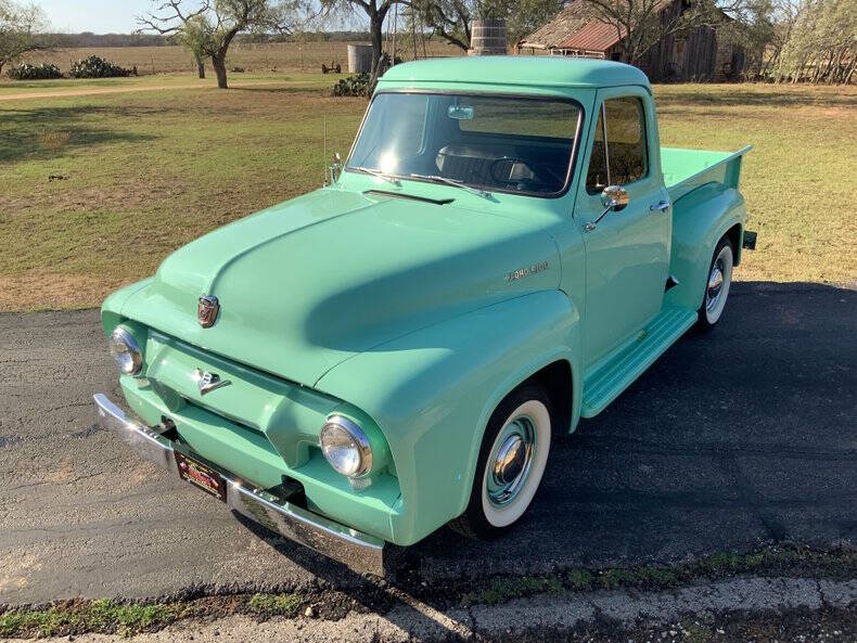 1954 Ford F-100