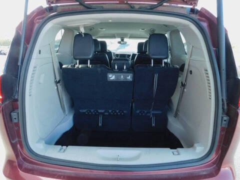 2020 Chrysler Voyager LXi