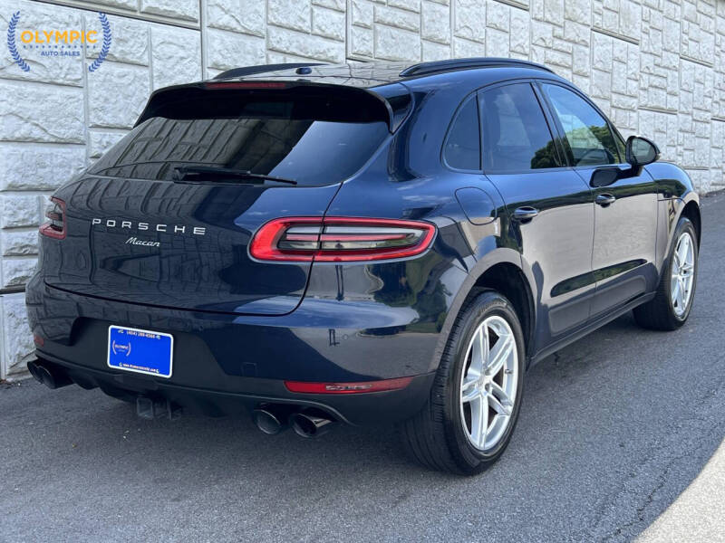2017 Porsche Macan