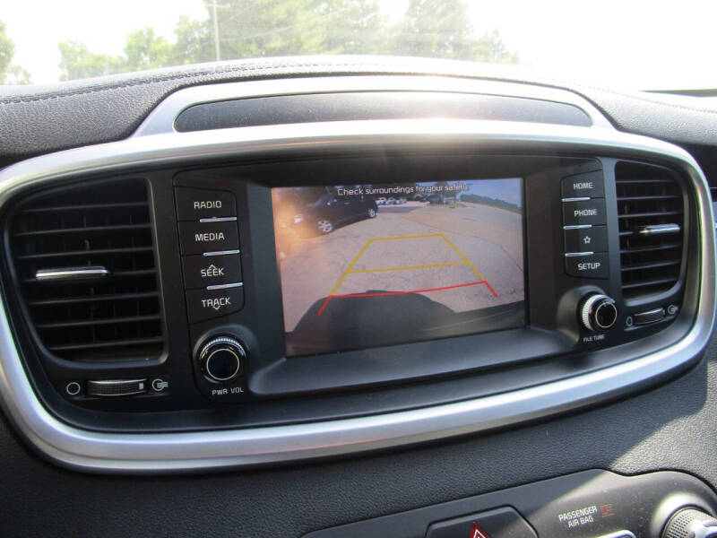 2019 Kia Sorento S V6
