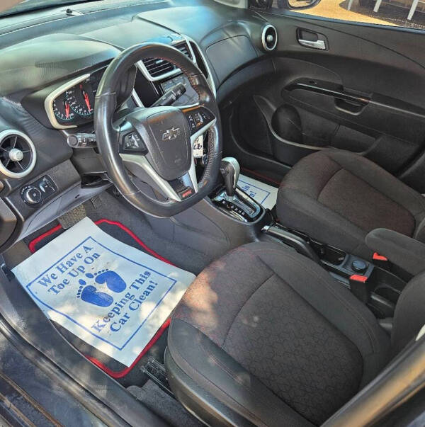 2019 Chevrolet Sonic LT Auto