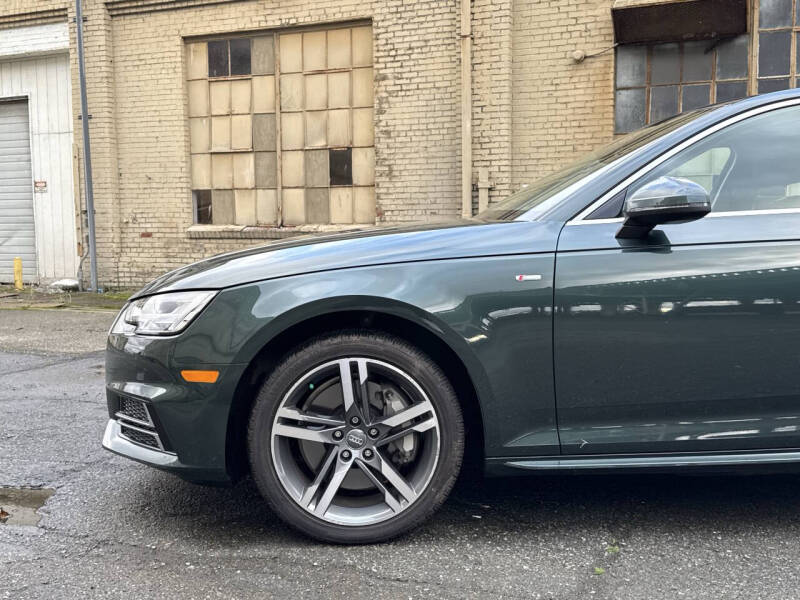 2017 Audi A4 2.0T quattro Premium Plus