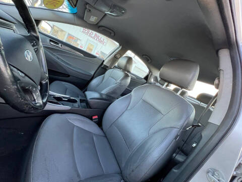 2013 Hyundai Sonata Hybrid