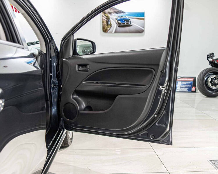 2024 Mitsubishi Mirage ES