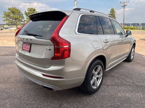 2016 Volvo XC90 T5 Momentum