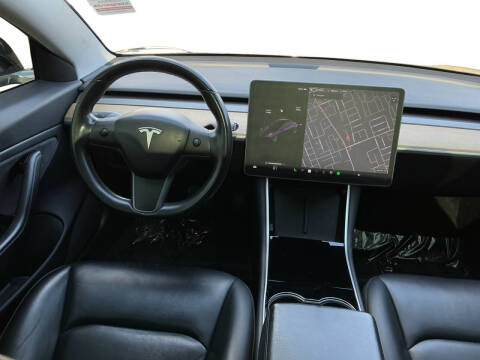 2019 Tesla Model 3 Mid Range