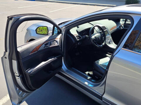 2020 Lincoln MKZ Hybrid Reserve