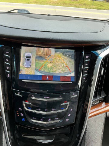 2019 Cadillac Escalade Luxury