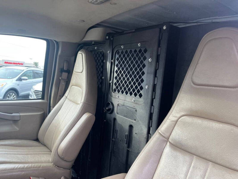 2016 Chevrolet Express 2500