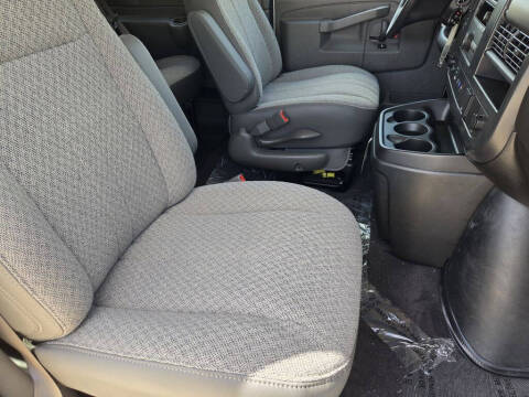 2026 Chevrolet Express LS 3500