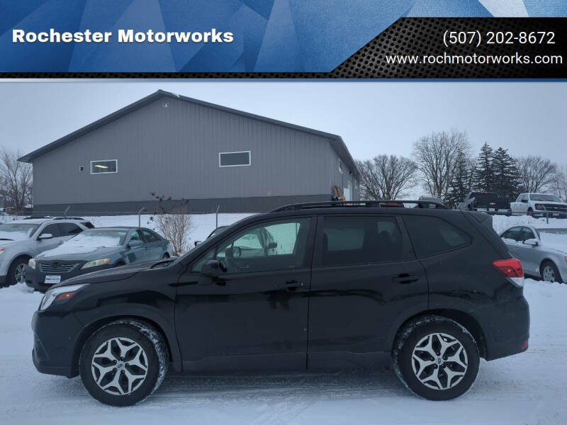 2022 Subaru Forester Premium's photo