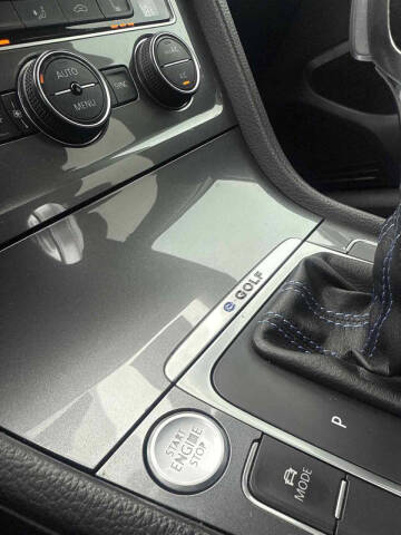 2015 Volkswagen e-Golf SEL Premium