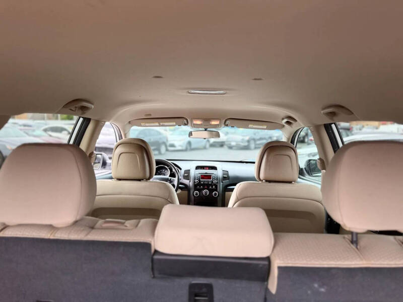 2013 Kia Sorento LX