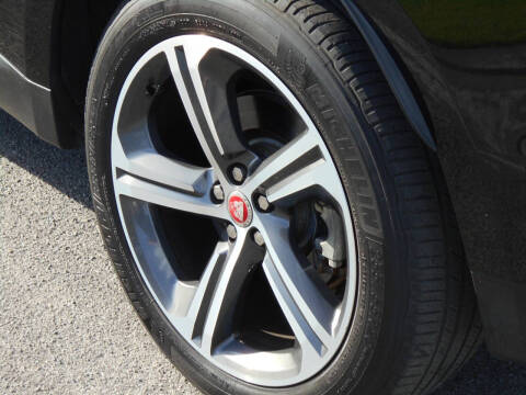 2017 Jaguar F-PACE 35t Prestige