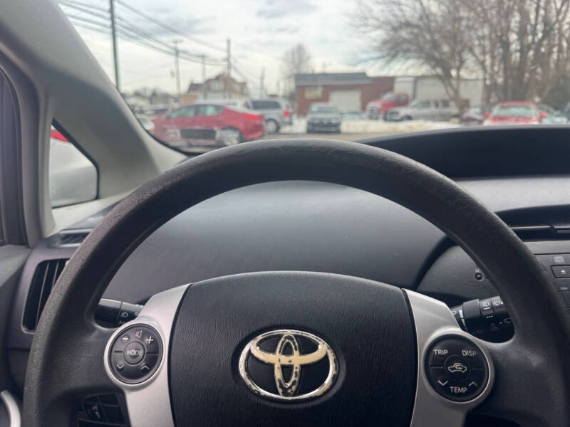 2010 Toyota Prius II